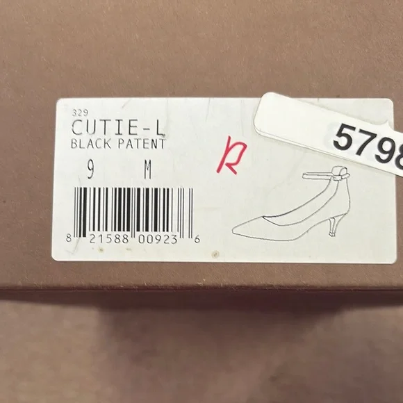 Paolo Black Patent Leather Heels with Ankle Straps - Picture 6 of 6